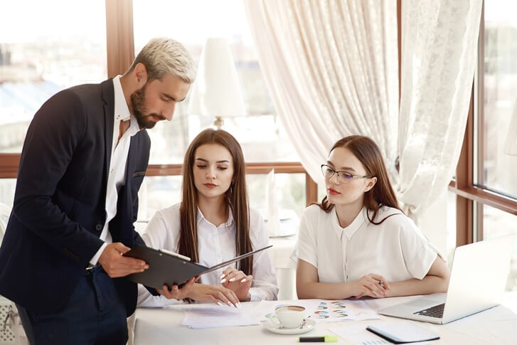 CasePaths Business Law
